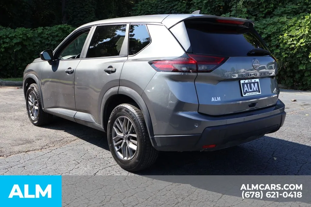 Nissan Rogue photo 8