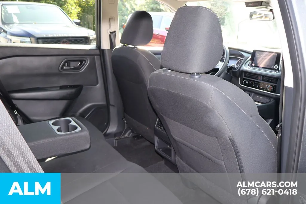 Nissan Rogue photo 22