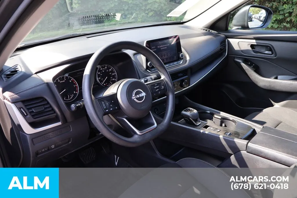 Nissan Rogue photo 9