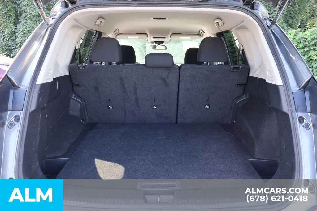 Nissan Rogue photo 20