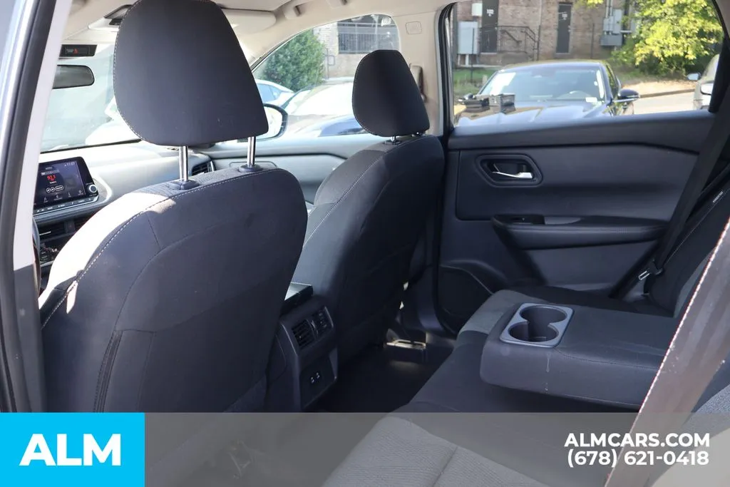 Nissan Rogue photo 16