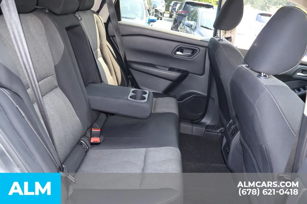 Nissan Rogue photo 22