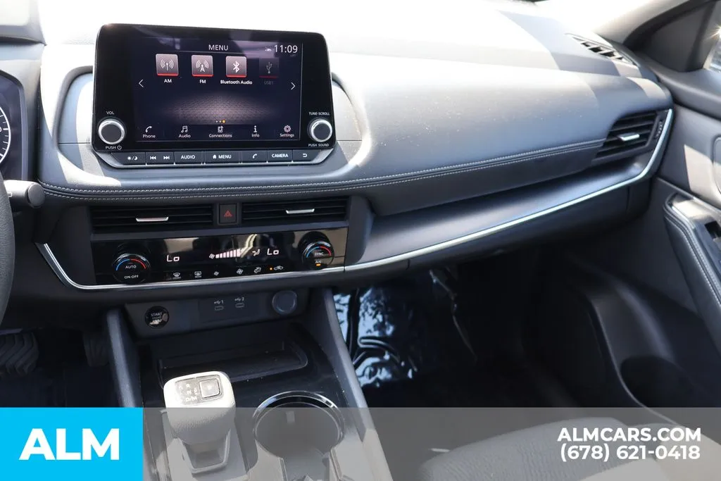 Nissan Rogue photo 36