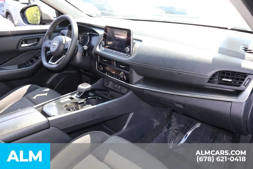 Nissan Rogue photo 29