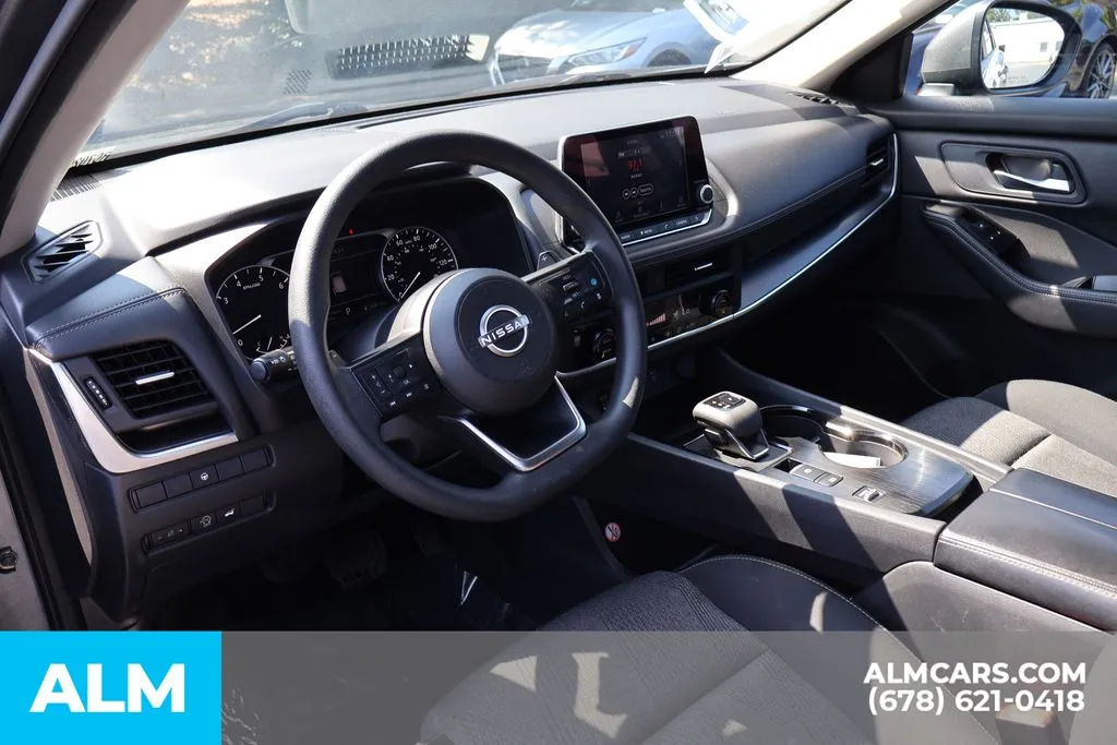 Nissan Rogue photo 9