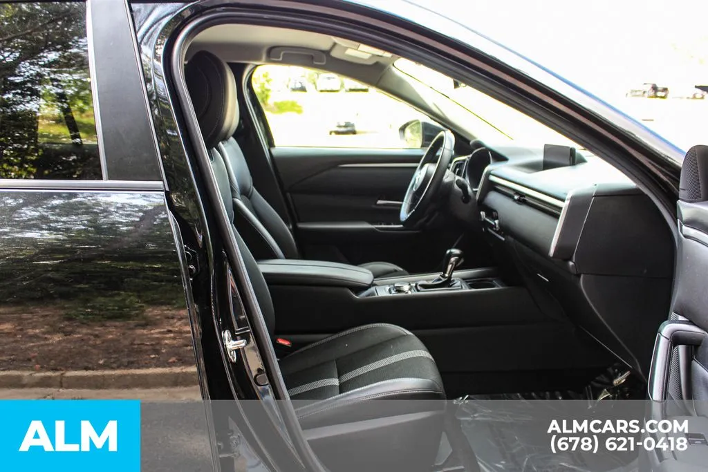 Mazda CX-50 photo 20