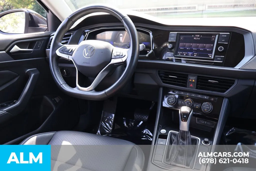 Volkswagen Jetta photo 24