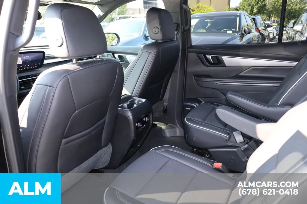 Buick Enclave photo 18
