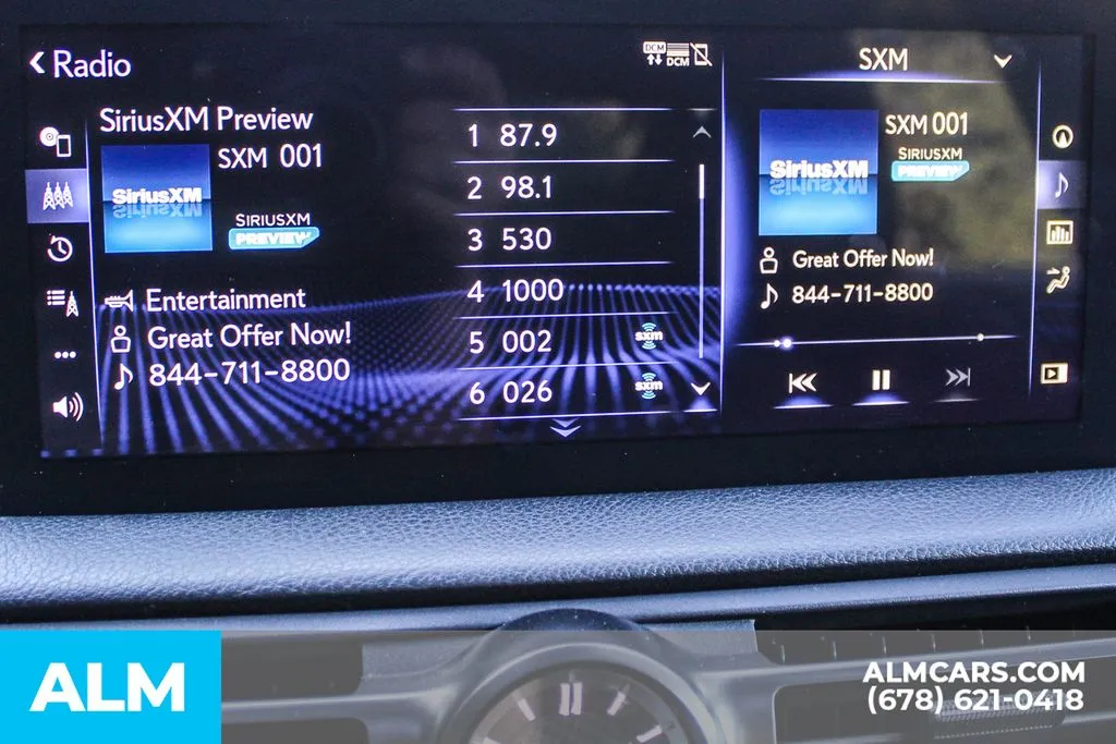 Lexus IS photo 36