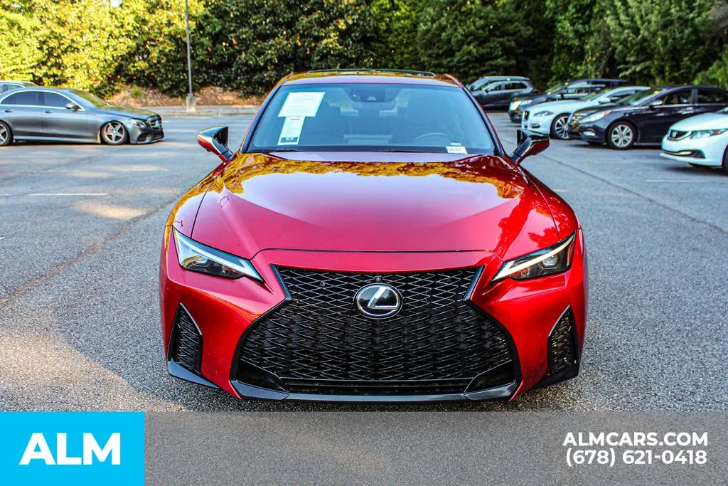 Lexus IS photo 9