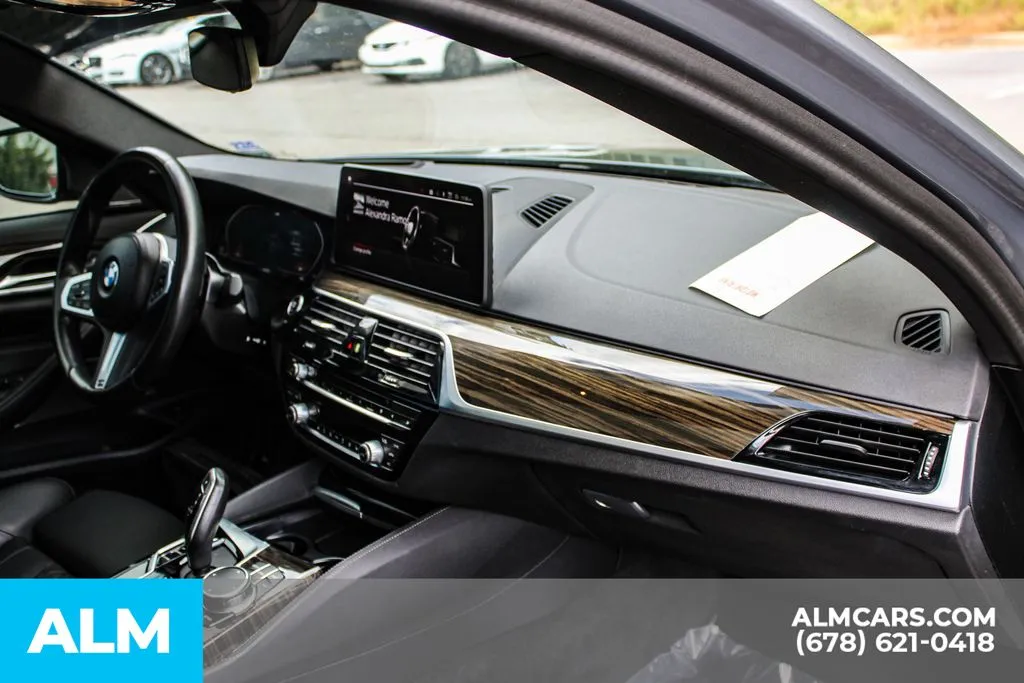 BMW 5 Series photo 22