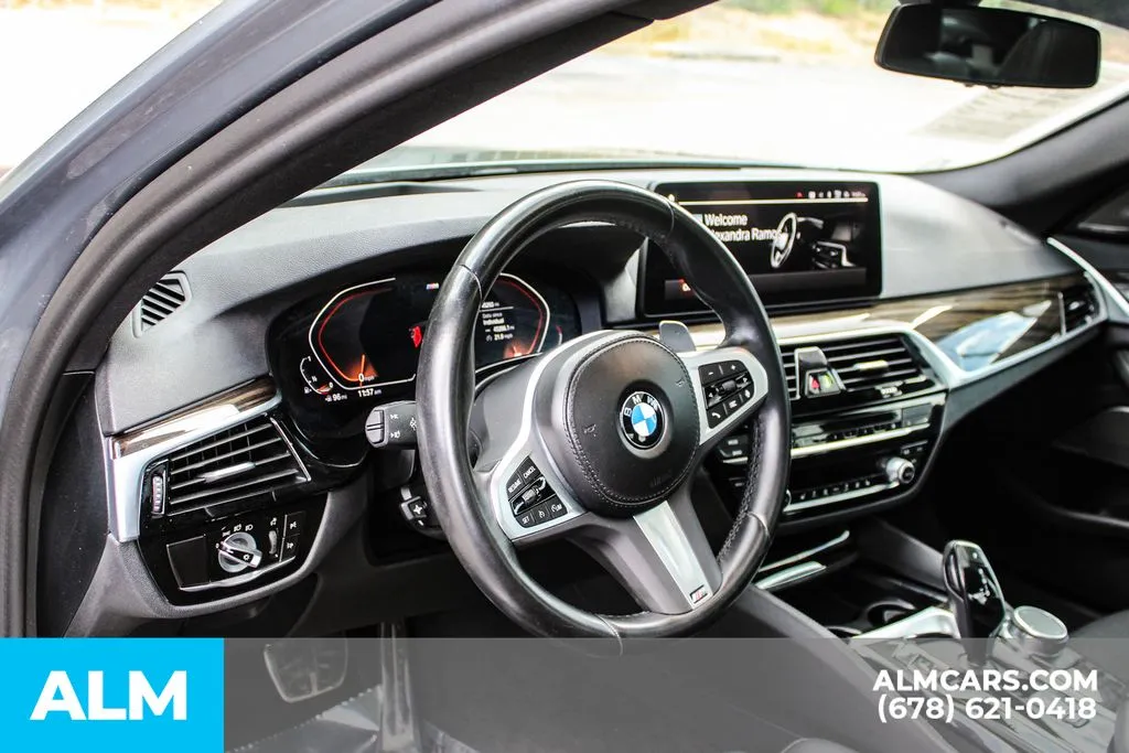 BMW 5 Series photo 21