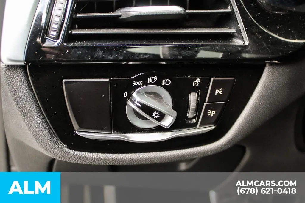 BMW 5 Series photo 27