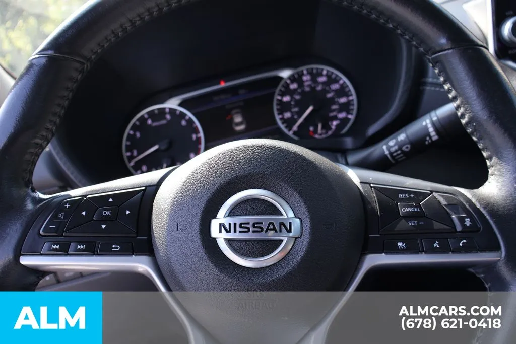 Nissan Sentra photo 29