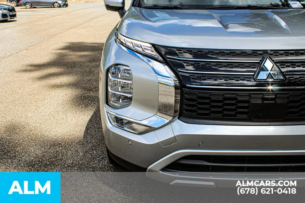 Mitsubishi Outlander photo 11