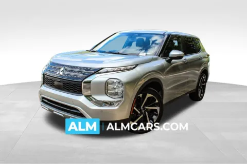 Silver 2024 Mitsubishi Outlander SE for sale in Duluth, GA