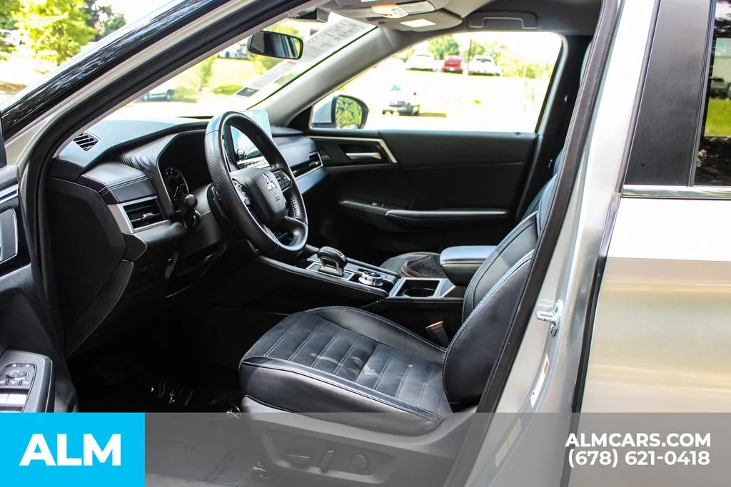 Mitsubishi Outlander photo 16