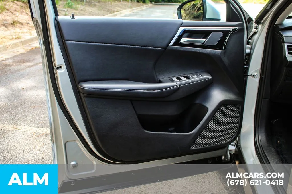Mitsubishi Outlander photo 36