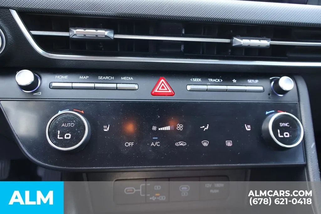 Hyundai Sonata photo 33