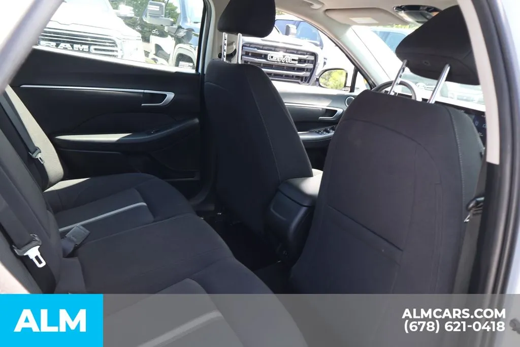 Hyundai Sonata photo 21