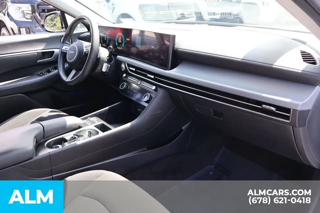 Hyundai Sonata photo 24