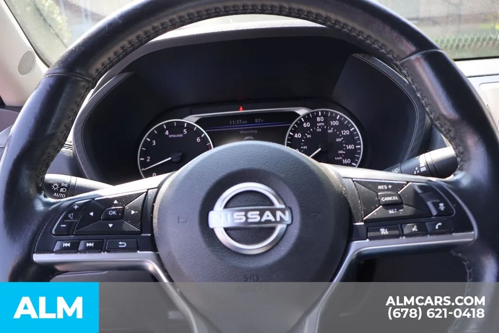 Nissan Sentra photo 29