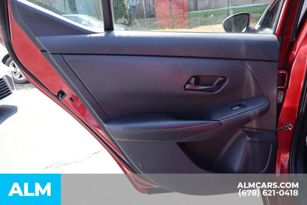 Nissan Sentra photo 18