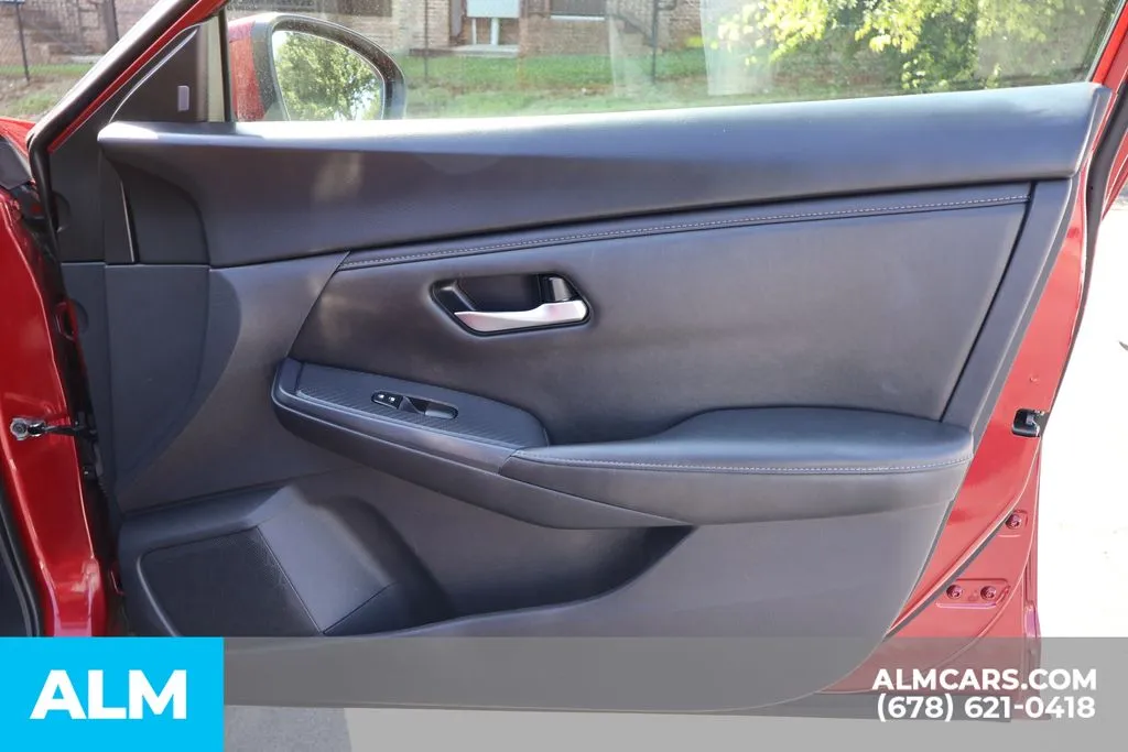 Nissan Sentra photo 28