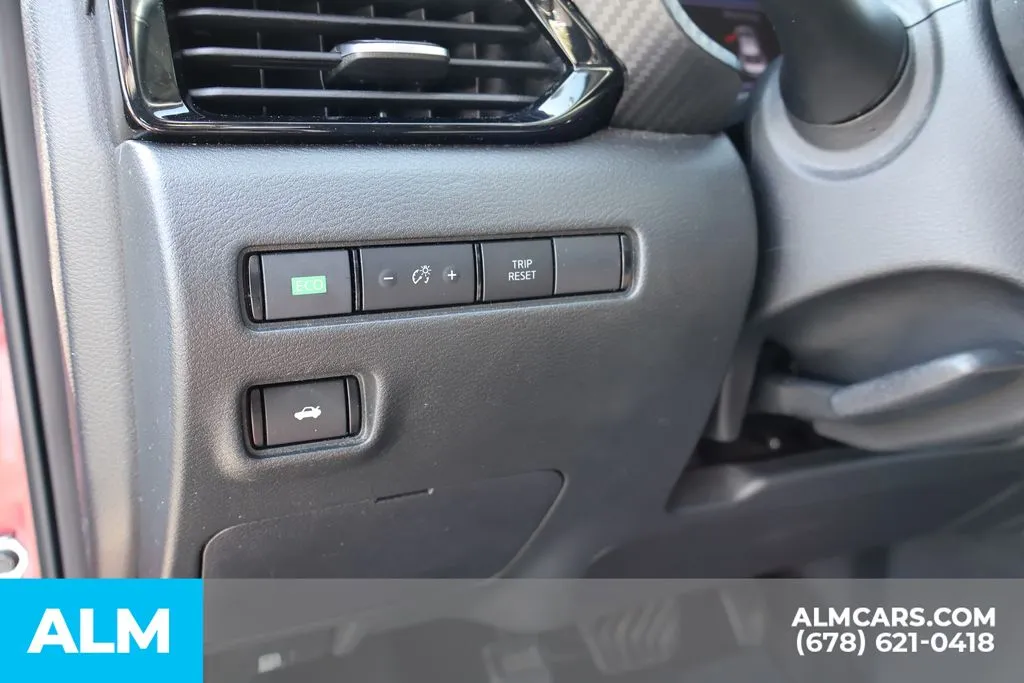 Nissan Sentra photo 12