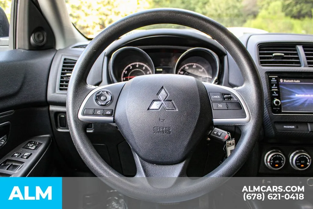 Mitsubishi Outlander Sport photo 22