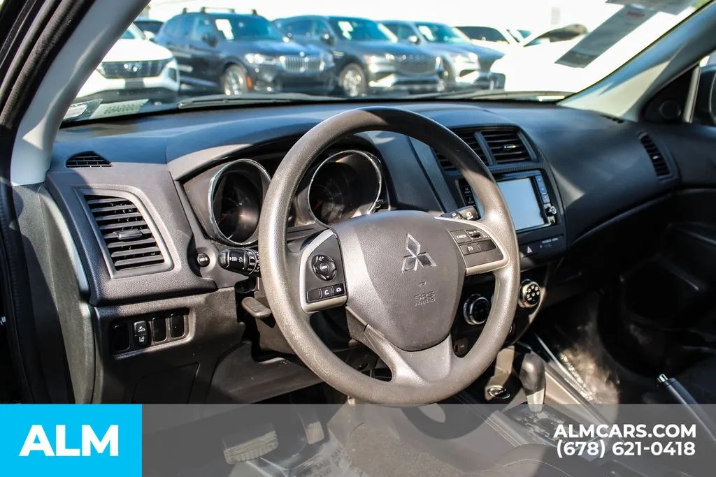 Mitsubishi Outlander Sport photo 20