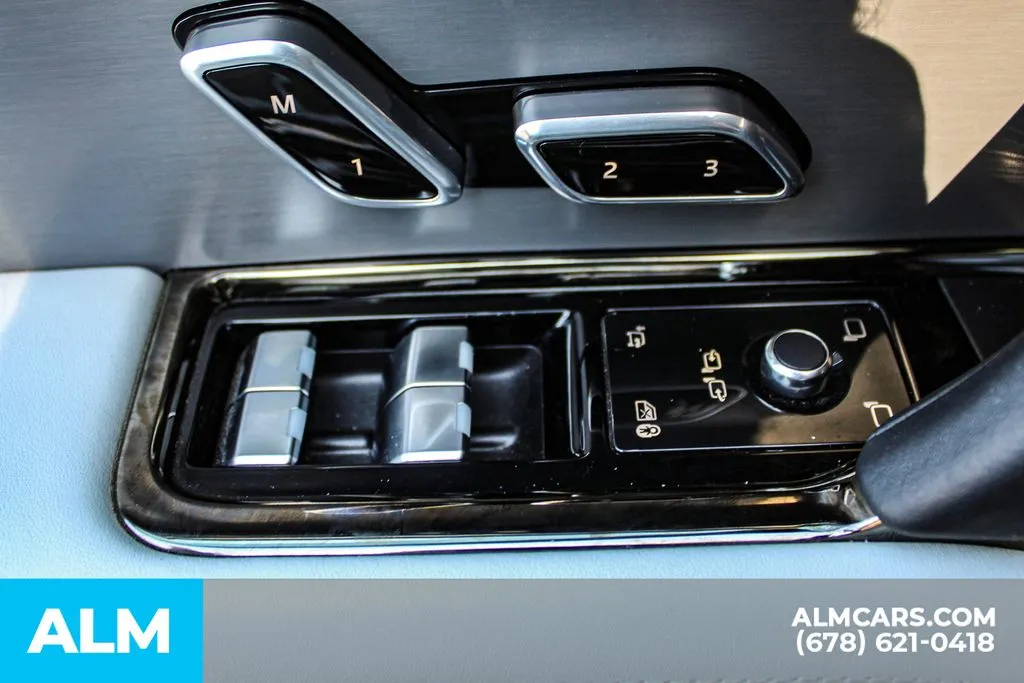 Land Rover Range Rover Sport photo 38