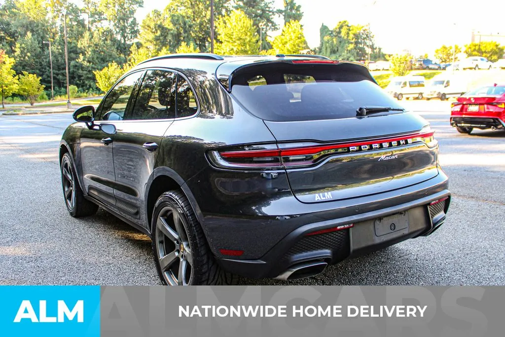 Porsche Macan photo 4