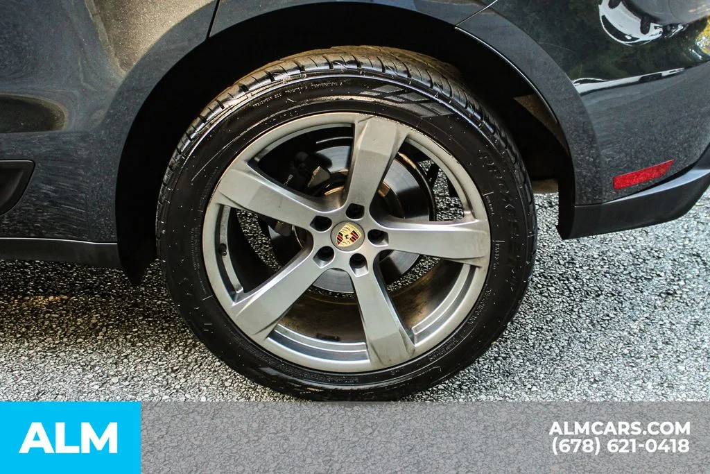Porsche Macan photo 15