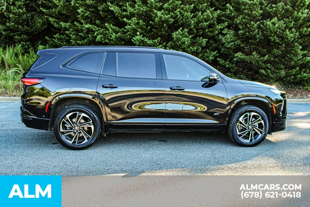Buick Enclave photo 8