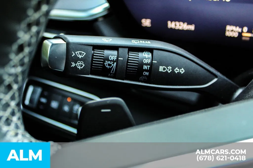 Buick Enclave photo 29