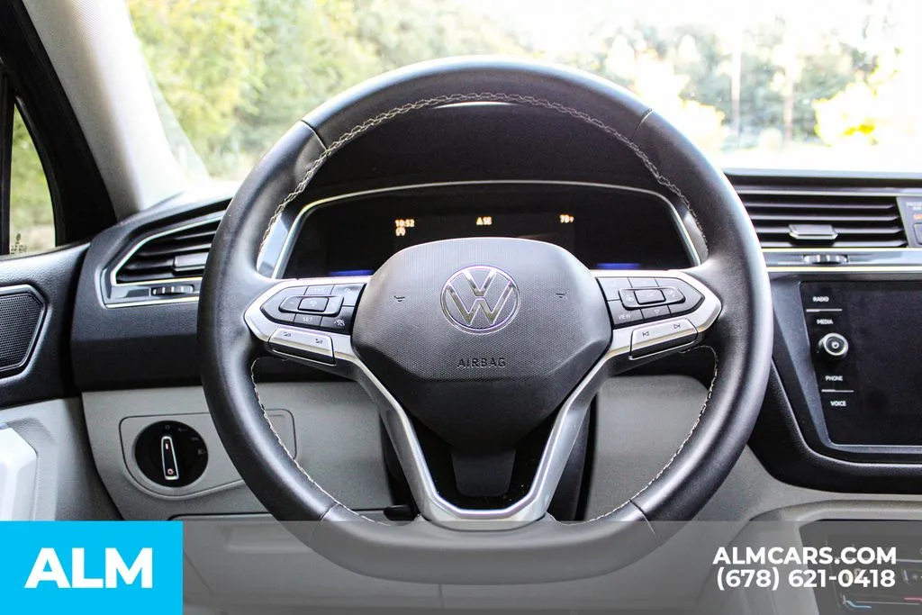Volkswagen Tiguan photo 24