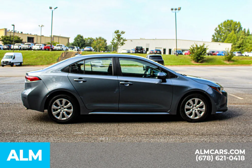 Toyota Corolla photo 8