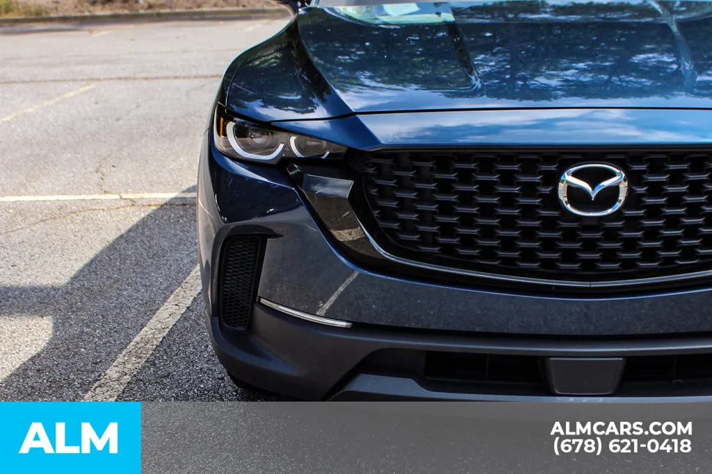 Mazda CX-50 photo 11