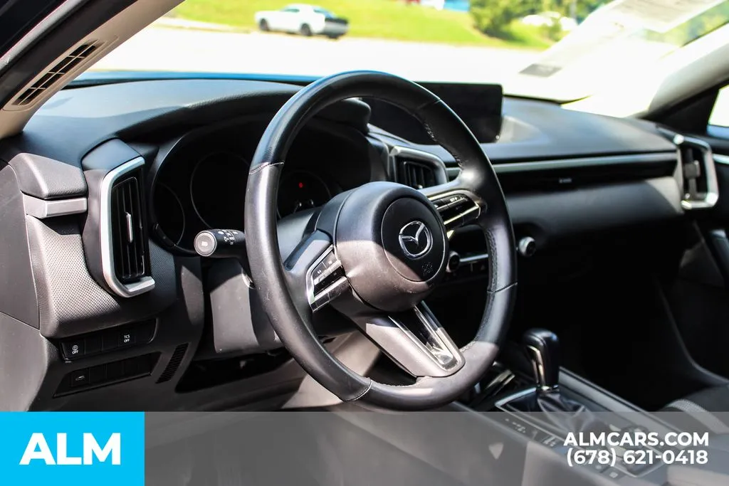 Mazda CX-50 photo 32