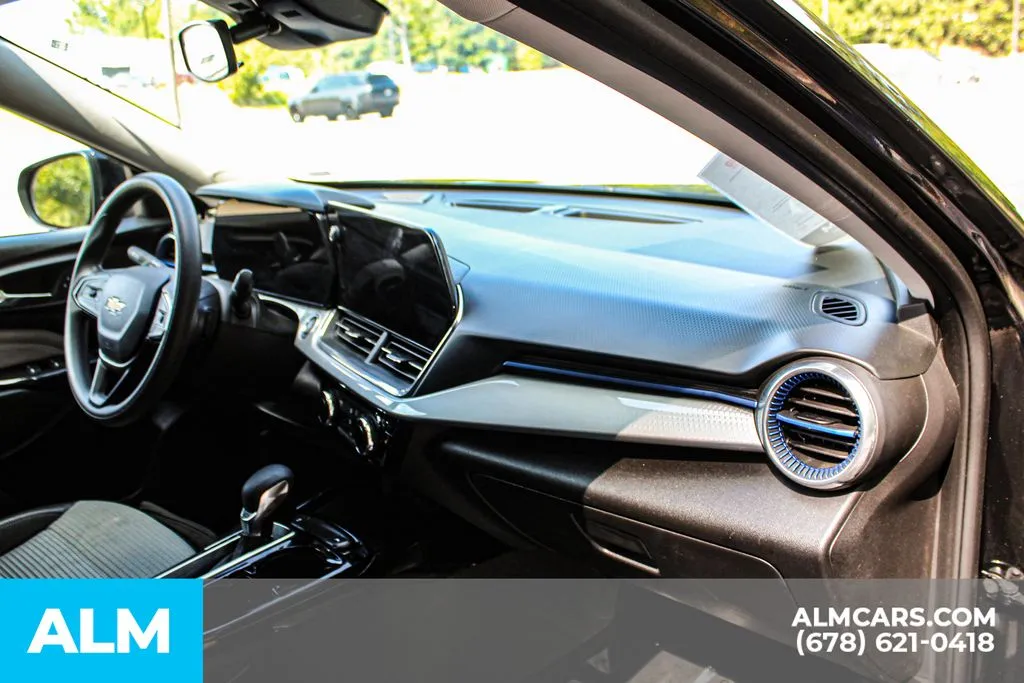 Chevrolet Trax photo 23