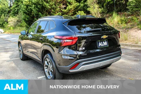 More photos of 2025 Chevrolet Trax LT at ALM Gwinnett, GA