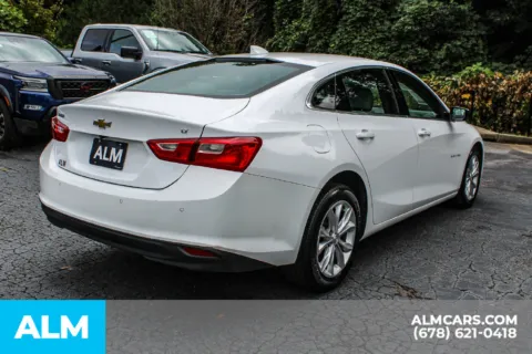 More photos of 2025 Chevrolet Malibu LT at ALM Gwinnett, GA