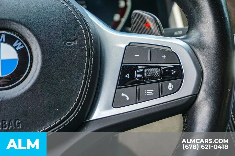 BMW 8 Series photo 29