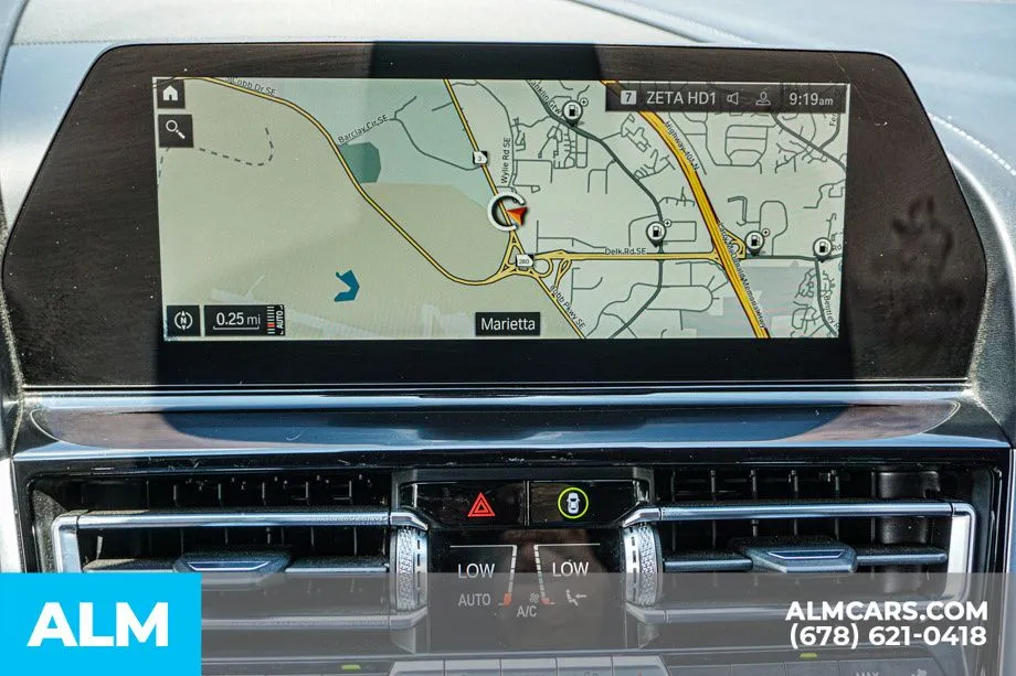 BMW 8 Series photo 34