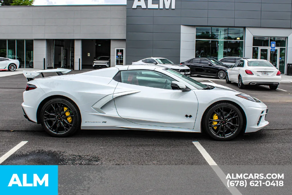 Chevrolet Corvette photo 8
