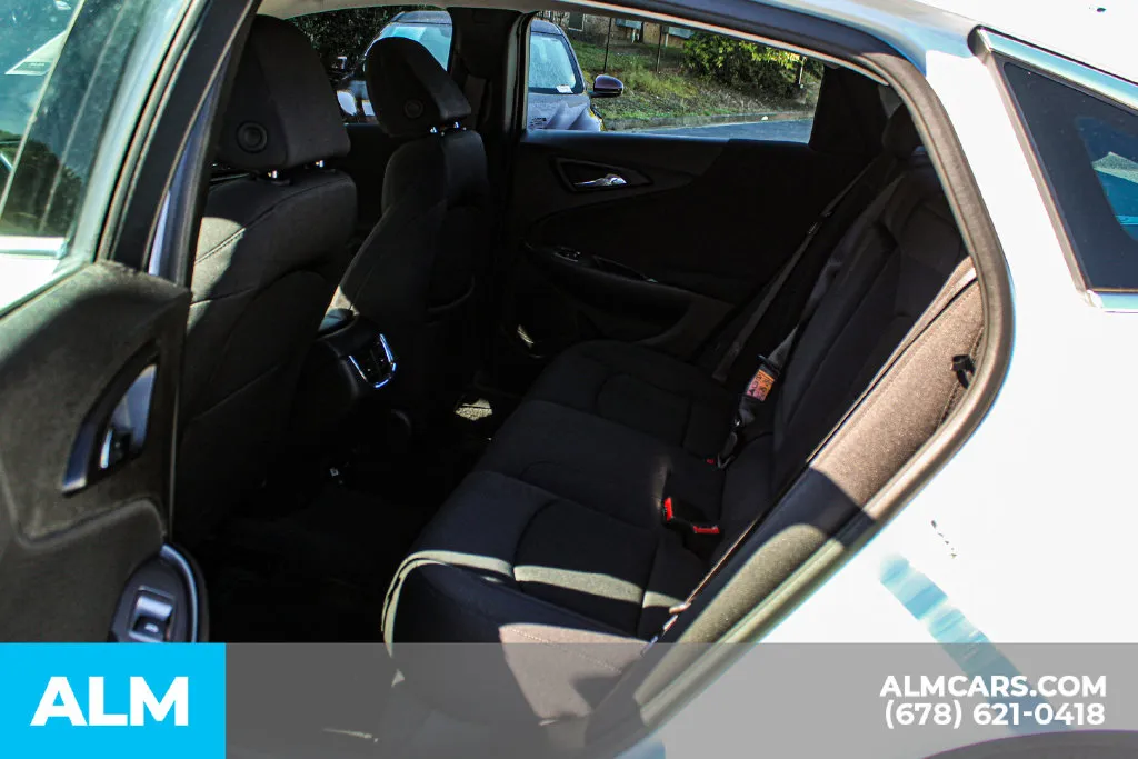 Chevrolet Malibu photo 17