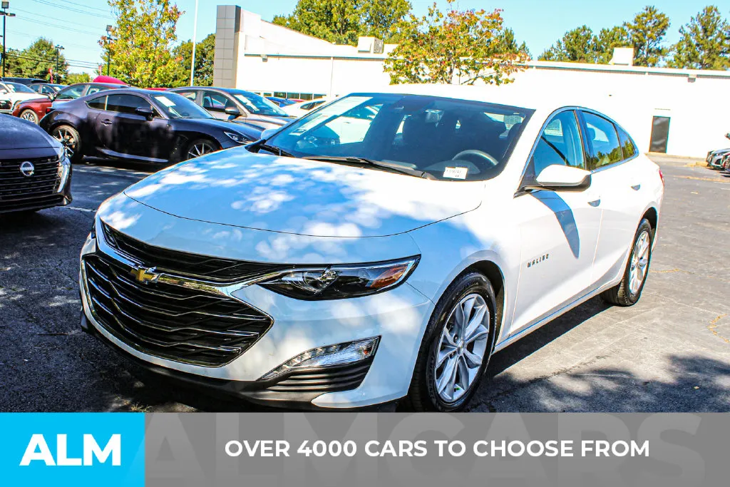 Chevrolet Malibu photo 2
