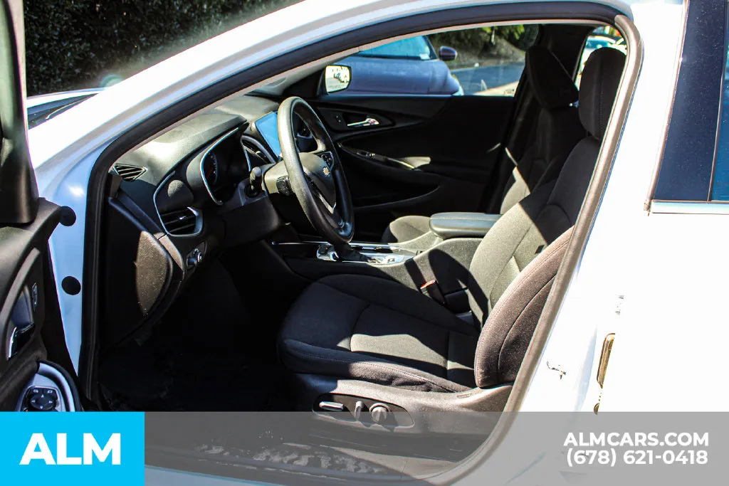Chevrolet Malibu photo 16