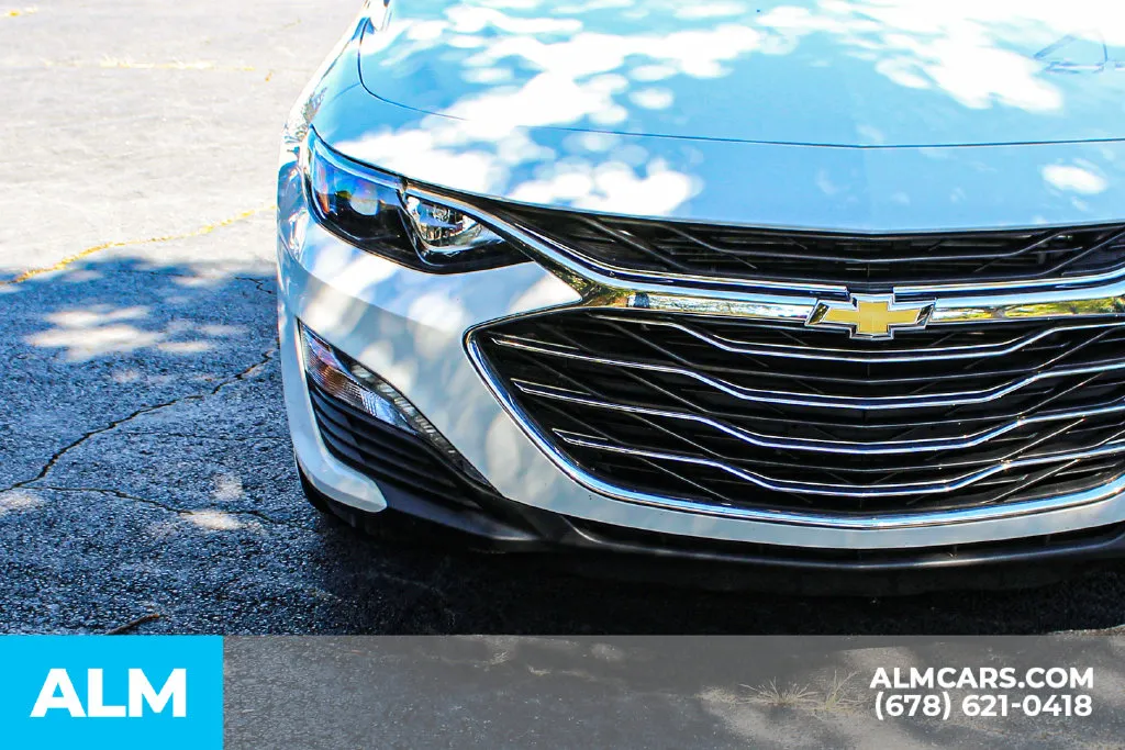 Chevrolet Malibu photo 11